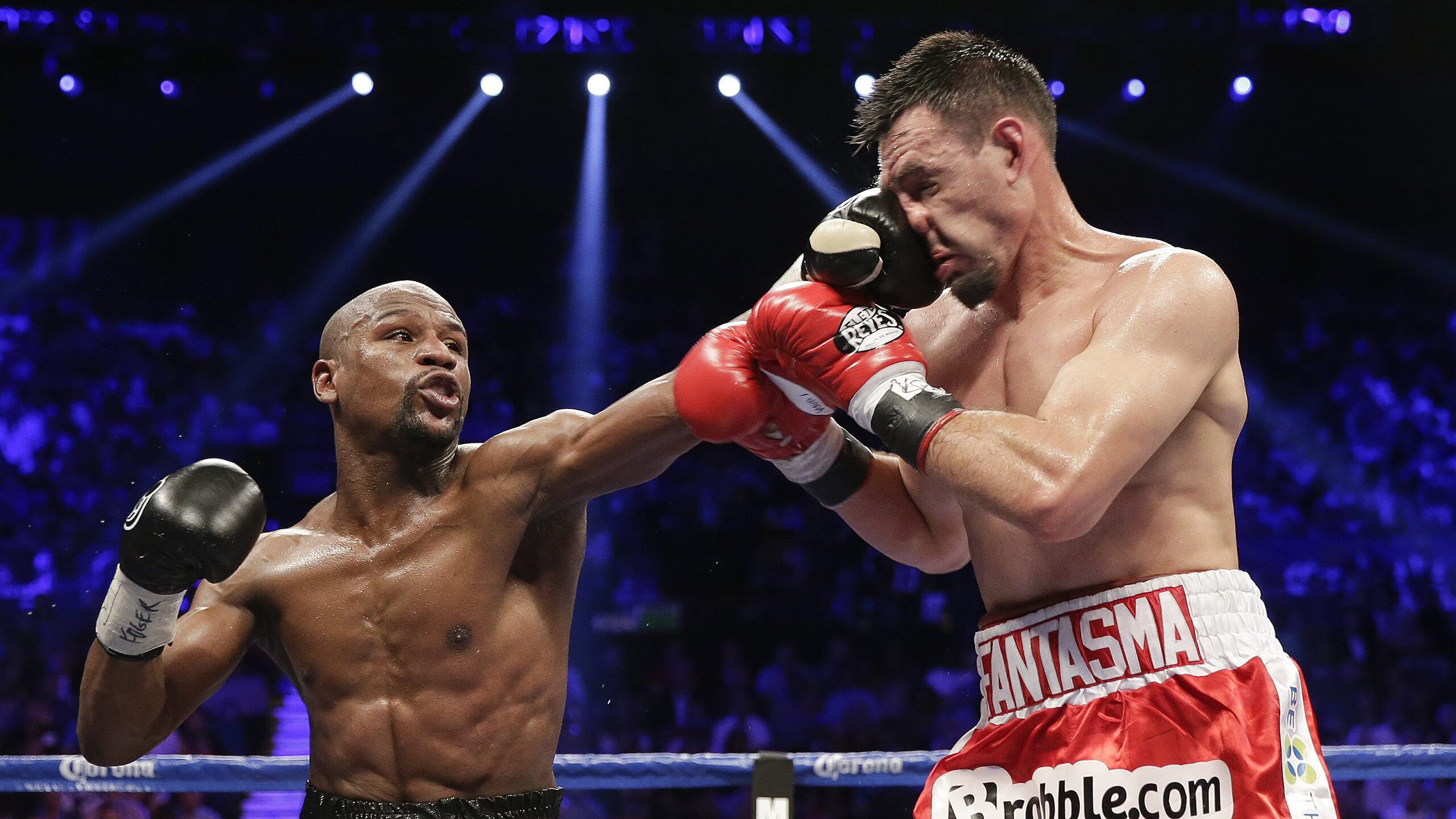 奥格斯堡主场2-1战胜海登海姆，取得三连胜，奥格斯堡对门兴比分